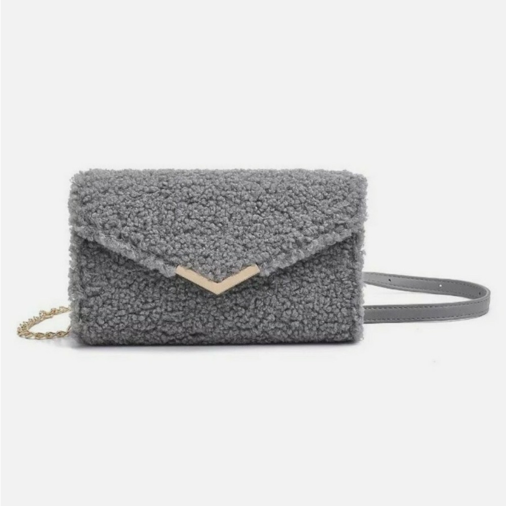 🩶 Urban Expressions Hester Crossbody Bag Faux Fur Shearling Purse